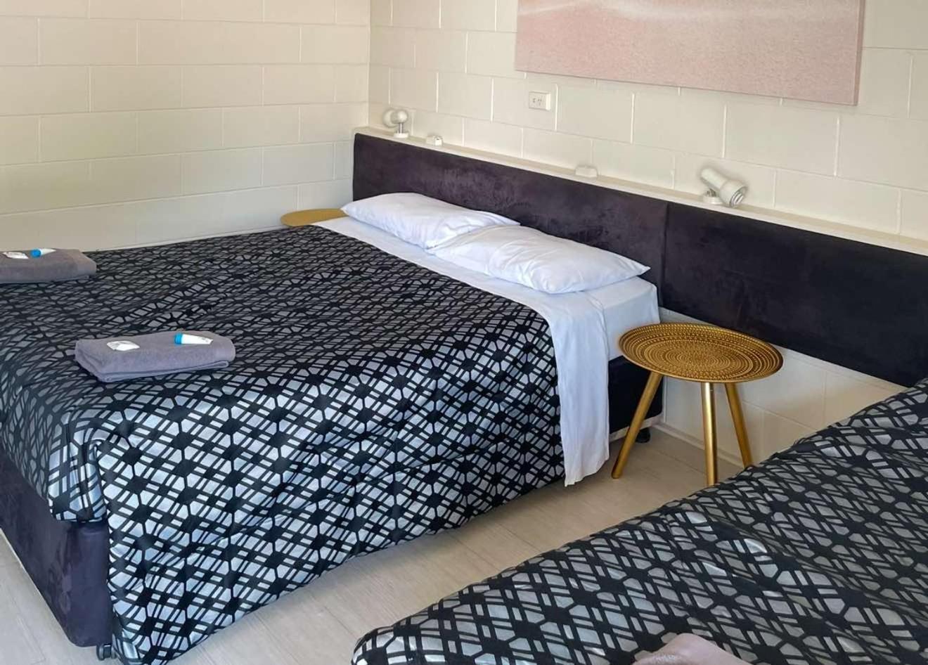 Tropical City Motor Inn Ayr Eksteriør bilde