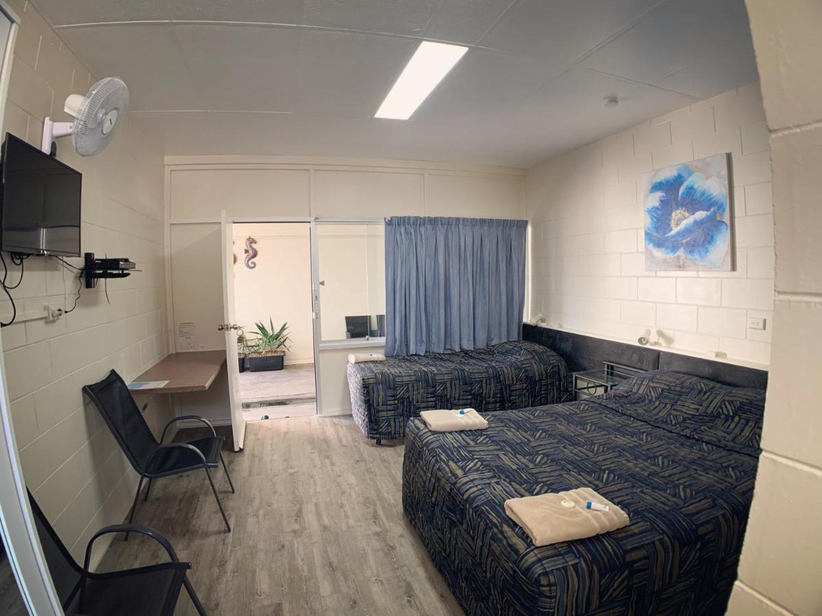 Tropical City Motor Inn Ayr Eksteriør bilde