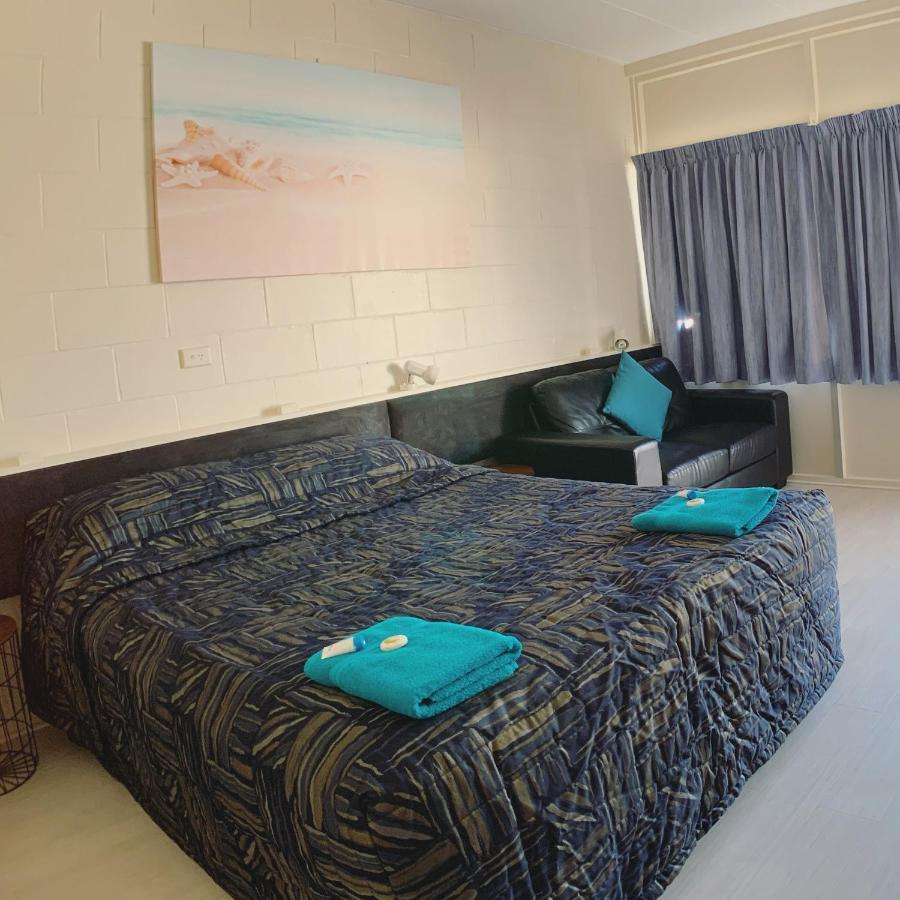 Tropical City Motor Inn Ayr Eksteriør bilde